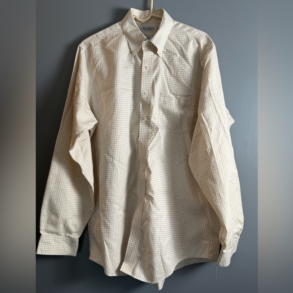 Brooks Bros. 346 Non-Iron 100% Cotton Button Down Dress Shirt *Flaw*